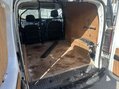 Renault Kangoo ML19 DCI Van air con, sat nav, parking sensors 9