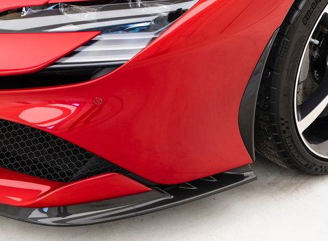 Ferrari SF90 Stradale 25