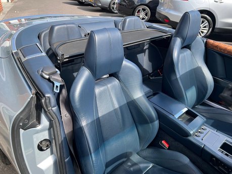 Aston Martin DB9 5.9 V12 Volante 2dr Petrol Seq (EU4) (394 g/km, 450 bhp) 23