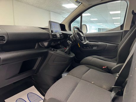 Peugeot Partner 1.5 Partner Professional L1 Blue HDi 11
