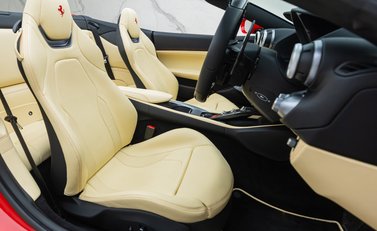 Ferrari Portofino M 17