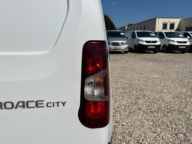 Toyota Proace City SWB L1H1 Low Roof Active Air Con EURO 6 NO VAT 25