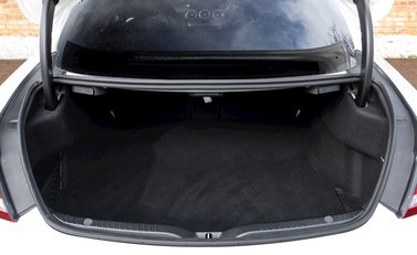 Mercedes-Benz C Class C63 S Coupe 26