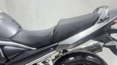 Suzuki Bandit GSF 650 2008 IDEAL FIRST BIG BIKE A2 RUNS GREAT 650CC COMMUTER 30