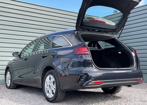 Kia Ceed 1.5 T-GDi Sportswagon '2' 17