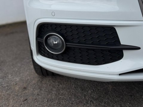 Audi Q3 2.0 TDI S line S Tronic quattro Euro 5 (s/s) 5dr 19