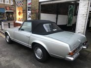 Mercedes-Benz SL Series 280 SL Pagoda (W113) 16