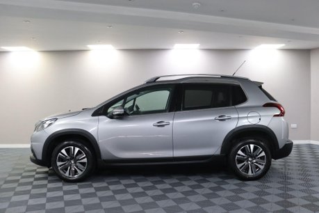 Peugeot 2008 ALLURE PREMIUM 18