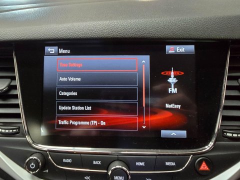 Vauxhall Astra 1.0i Turbo ecoFLEX Tech Line Euro 6 (s/s) 5dr 26