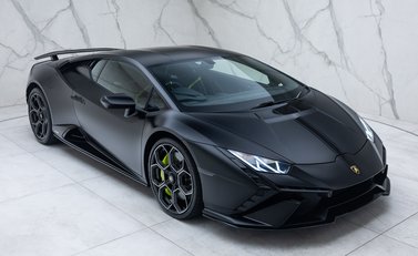 Lamborghini Huracan Tecnica 8