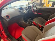 Ford Fiesta 1.0T EcoBoost Zetec S Red Edition Euro 6 (s/s) 3dr 9