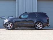 Land Rover Discovery 3.0 HSE- X Dynamic 22 inch wheels climate pack full hi gloss black pack  8