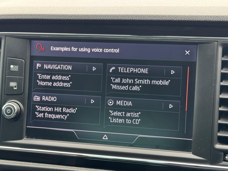 2020 SEAT Leon — image 25