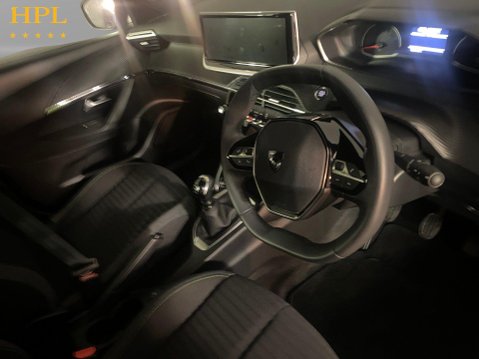 Peugeot 2008 1.2 PureTech Active SUV 5dr Petrol Manual Euro 6 (s/s) (100 ps) Alloys - Ai 12