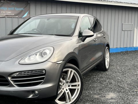 Porsche Cayenne 3.0 TD V6 Tiptronic 4WD Euro 5 (s/s) 5dr 24