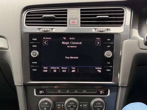 Volkswagen Golf 35.8kWh e-Golf Hatchback 5dr Electric Auto (136 ps) 39