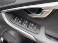 Volvo V40 2.0 T2 Momentum Edition Euro 6 (s/s) 5dr 15