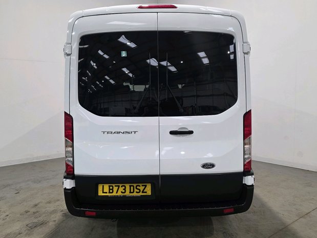 Ford Transit Transit 410 2.0L 130PS H2 14 Seater Trend 3