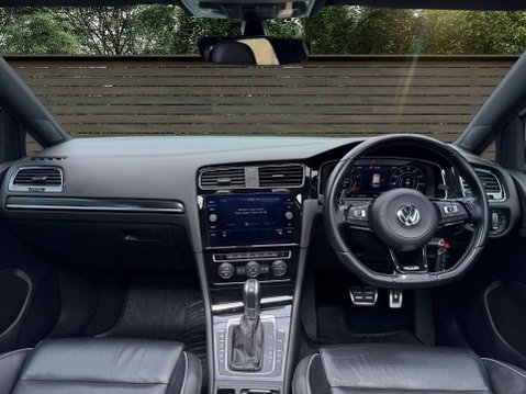 Volkswagen Golf 2.0 Golf R TSi 4Motion Semi-Auto 4WD 5dr 4