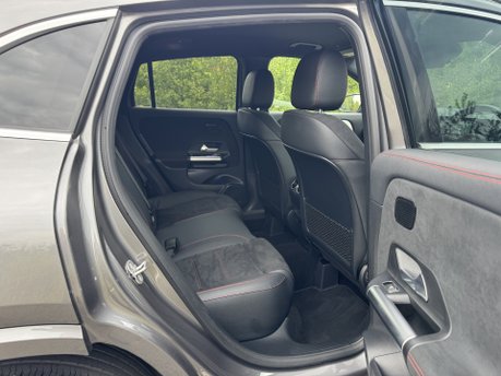 Mercedes-Benz GLA Class GLA 200 MHEV AMG Line Premium Auto Petrol PARKTRONIC/KEYLESS ENTRY/SAT NAV 24