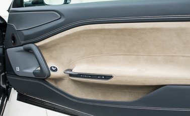 Ferrari GTC4 Lusso V12 23