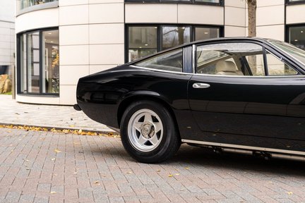 Ferrari 365 GTC/4 13