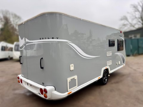 Bailey Discovery D4-4 7