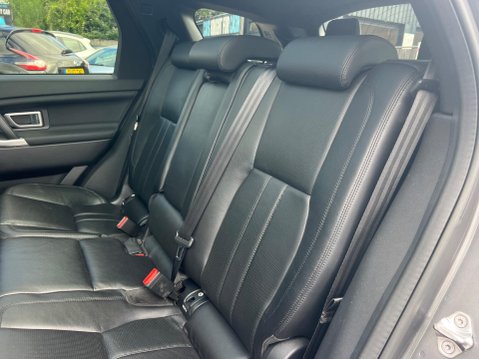 Land Rover Discovery Sport 2.0 TD4 HSE Black Auto 4WD Euro 6 (s/s) 5dr 29
