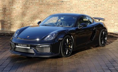 Porsche Cayman GT4 18