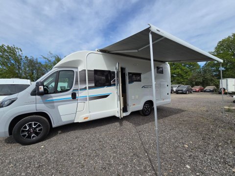 Swift Escape 684 Motor Home 21