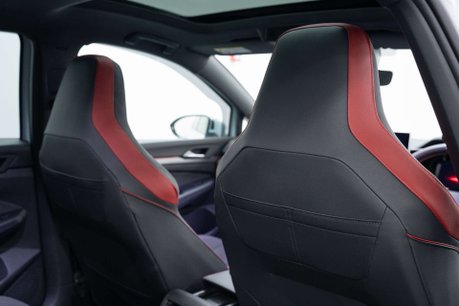 Volkswagen Golf 2.0 Golf GTi Clubsport TSi Semi-Auto 5dr 34