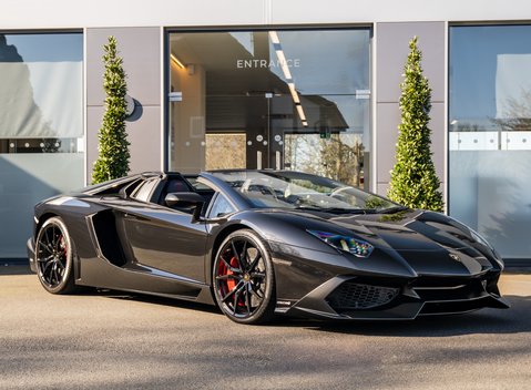Lamborghini Aventador LP 720-4 50th Anniversary Roadster 2