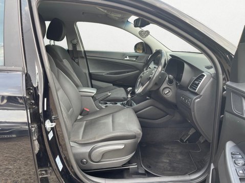 Hyundai TUCSON 1.6 T-GDi SE Nav Euro 6 (s/s) 5dr 12