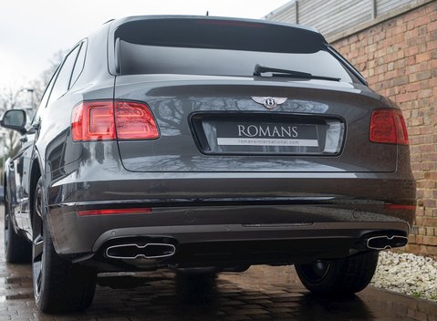 Bentley Bentayga V8 25