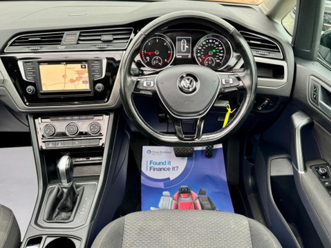 Volkswagen Touran 1.6 TDI BlueMotion Tech SE Family DSG Euro 6 (s/s) 5dr 2