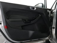 Ford Fiesta TITANIUM 41