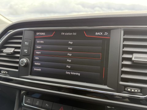 SEAT Leon 1.5 TSI EVO FR Hatchback 5dr Petrol Manual Euro 6 (s/s) (130 ps) 41