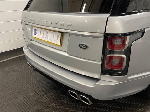 Land Rover Range Rover 3.0 SD V6 Vogue Auto 4WD Euro 6 (s/s) 5dr 46