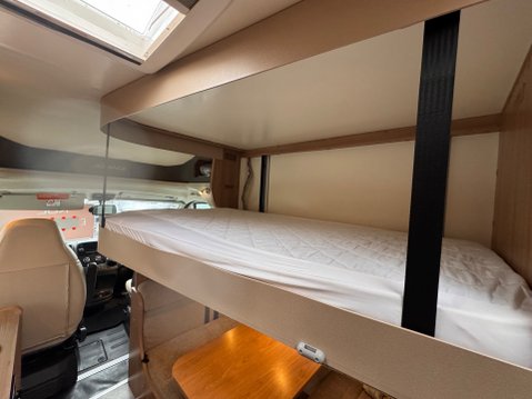 Bailey Approach Advance 665 48