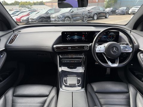 Mercedes-Benz EQC EQC 400 80kWh AMG Line (Premium Plus) SUV 5dr Electric Auto 4MATIC (408 ps) 31