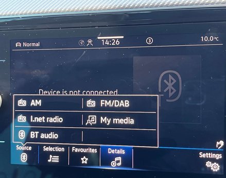 Volkswagen Passat 1.5 Passat R-Line TSi Evo 5dr 38