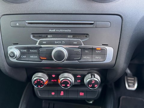 Audi S1 2.0 TFSI quattro Euro 6 (s/s) 3dr 10