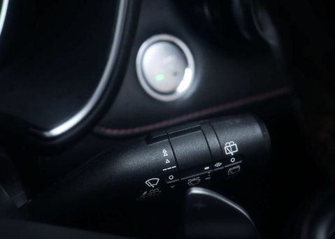 MG HS 1.5 MG HS Exclusive Semi-Auto 5dr 34