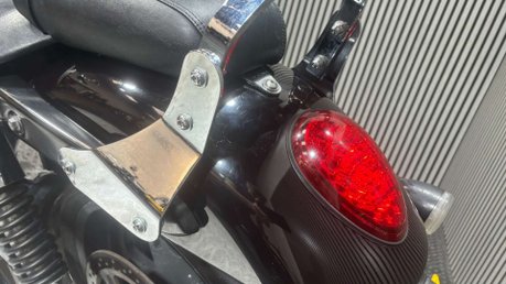 Triumph Thunderbird STORM 2011 35K 3 OWNERS BIG CC TWIN CRUISER SISSY BAR 46