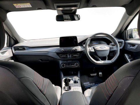 Ford Focus 1.5T EcoBoost ST-Line X Hatchback 5dr Petrol Auto Euro 6 (s/s) (182 ps) 19