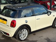 Mini Hatch Cooper S 2.0 Chili / Media + SAT NAV + LEATHER + HEATED SEATS 10