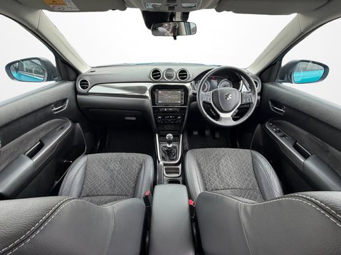 Suzuki Vitara 1.4 Boosterjet 48V Hybrid SZ5 5dr 18
