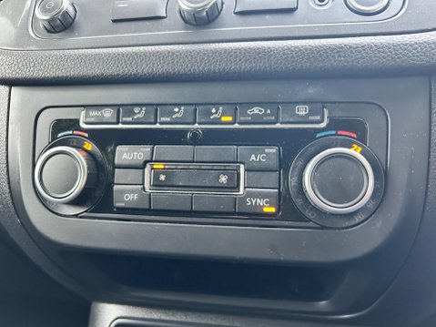 Volkswagen Tiguan MATCH TDI BLUEMOTION TECHNOLOGY 31