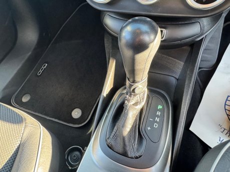 Fiat 500X 1.4 MultiAir Cross Plus DDCT Euro 6 (s/s) 5dr 28