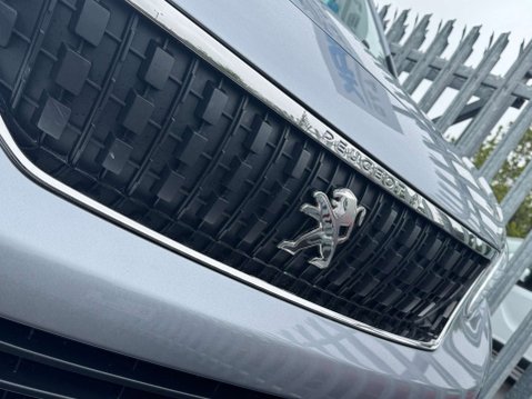 Peugeot Expert 2.0 Expert Professional Premium L1 Blue HDi 16